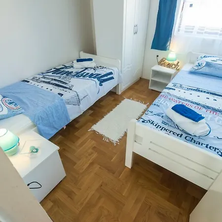 Poseidon Lantgård